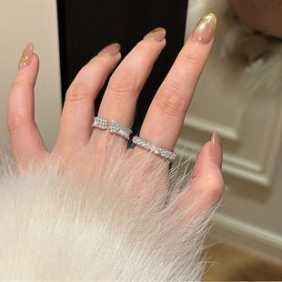 中古闪钻繁星点点戒指轻奢高级感百搭精致千金公主风配饰食指戒