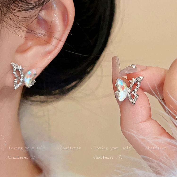 「撩动心弦」彩蝴蝶耳钉耳夹女