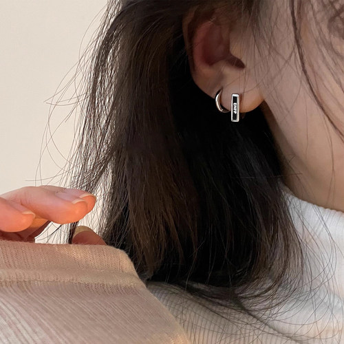 小众设计感高级ins个性耳环女