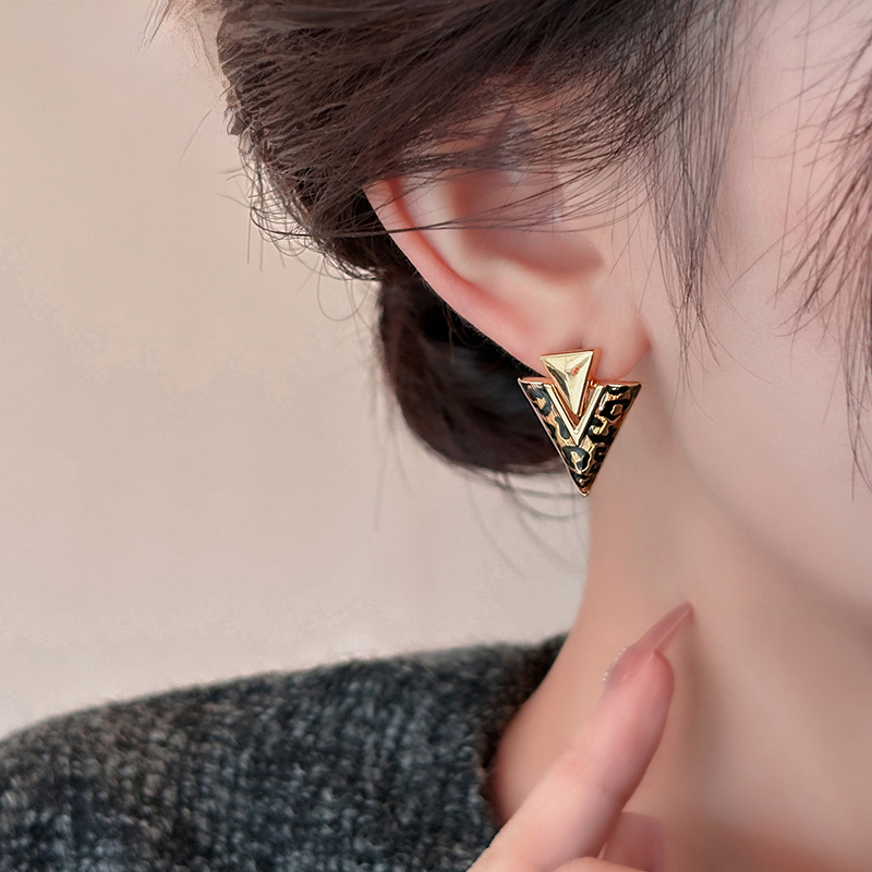 纯银耳钉豹纹V字耳环轻奢高级感