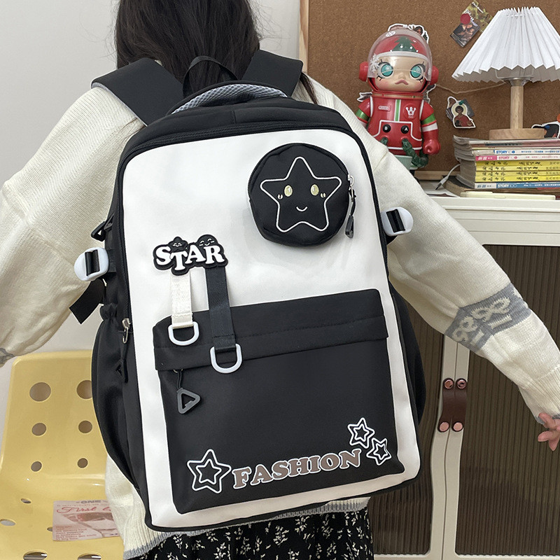 新款可爱学生书包女韩版复古高中学生初中生双肩包大容量旅行背包