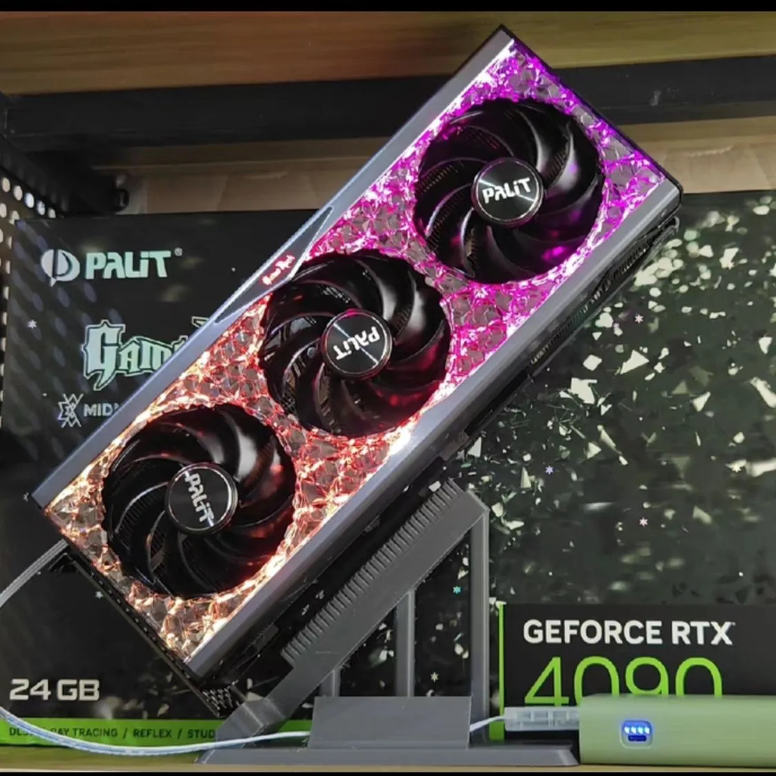 显卡展示支架4090显卡手办支架PCIE电竞房桌搭立式支架电脑城展示