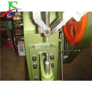 全自动实心旋铆铆钉机 五金制品箱包铆钉机 半空心收纳箱铆钉设备