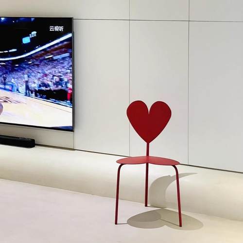 网红爱心形状金属单人椅户外艺术拍照创意造型椅庭院露天靠背椅