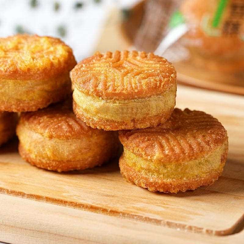 绿豆饼板栗酥老式传统绿豆糕点心网红休闲代餐小零食品整箱月饼