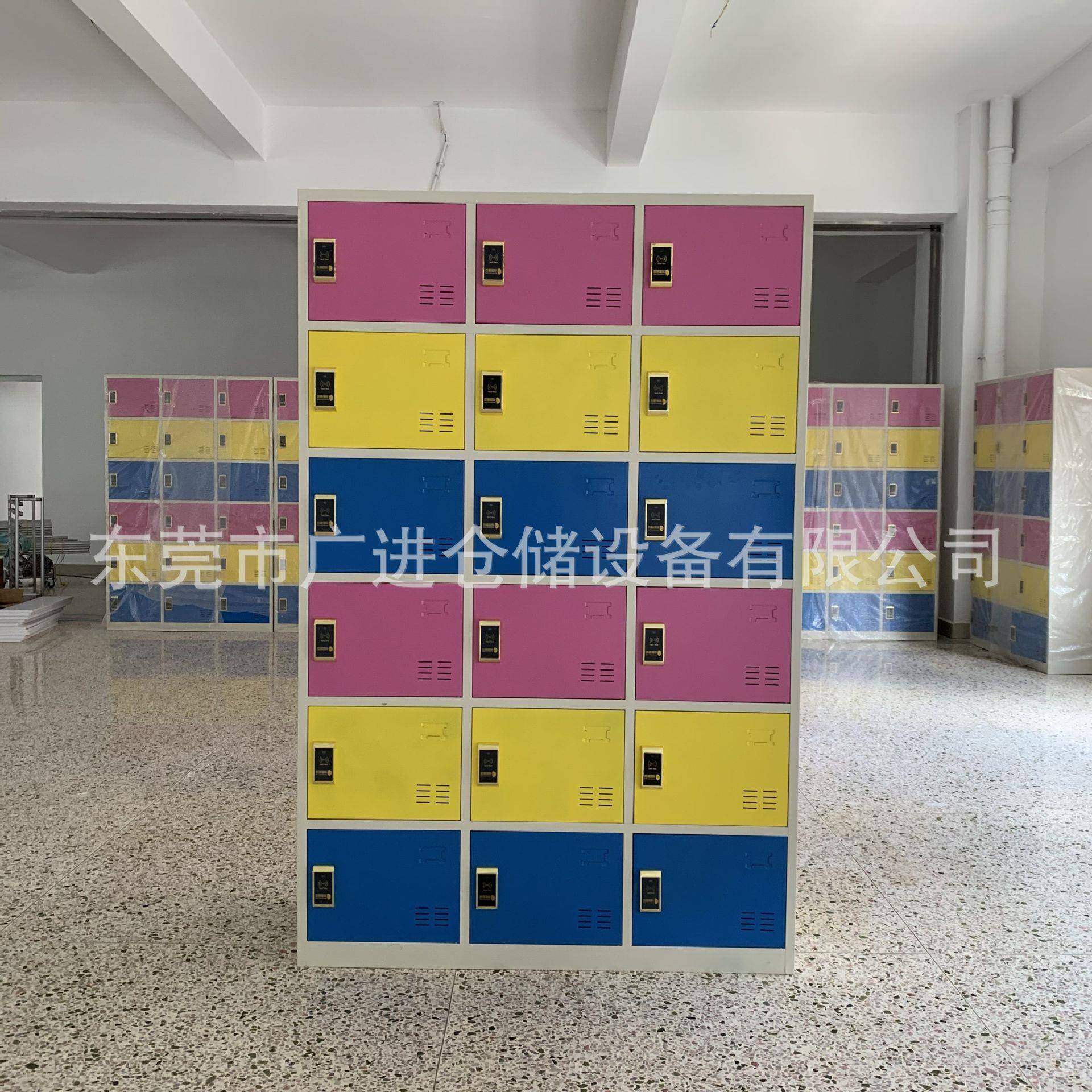 供应智能感应员工柜密码储物柜更衣柜