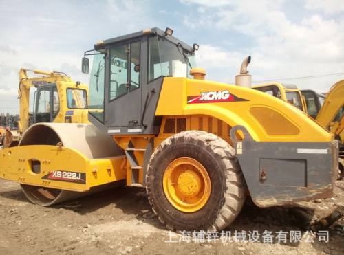 填方压实作业徐工22吨震动压路机徐工XS223J压路机