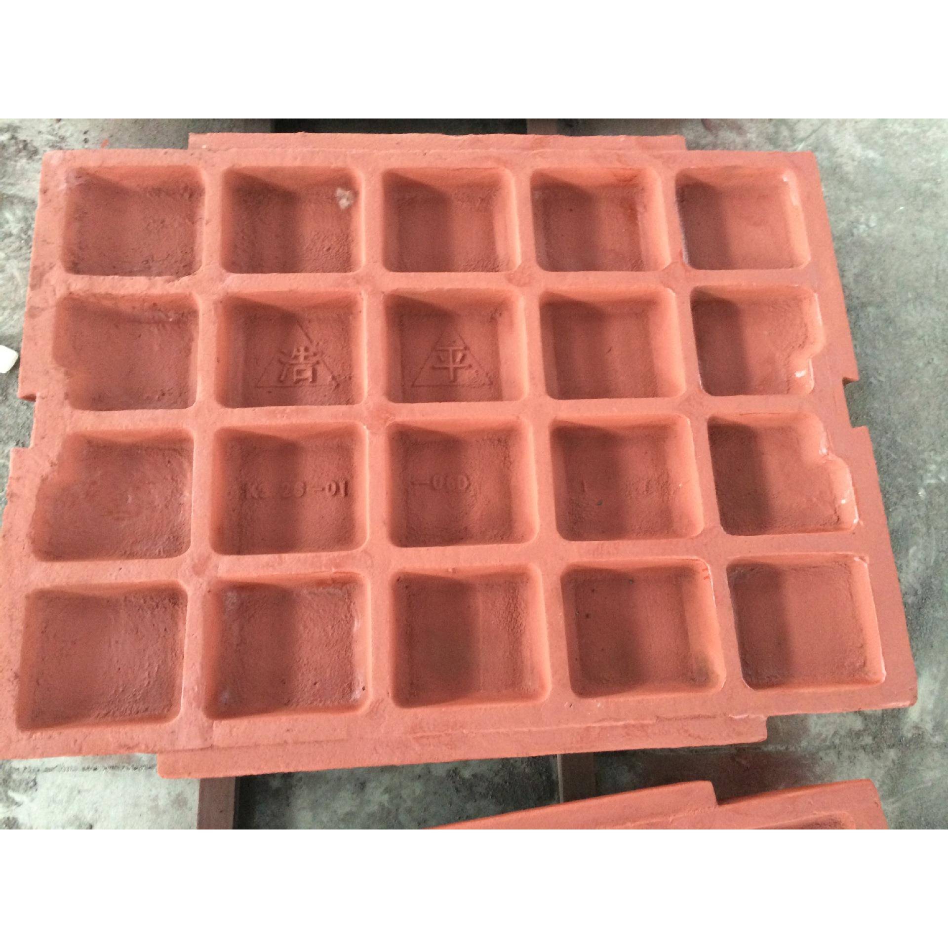 上海建设路桥山宝PE250X400颚式破碎机鄂板齿板牙板明山龙阳远通