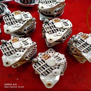 24V 型號全使用方便 挖掘機4M40發動機發電機 供應銷售E307B