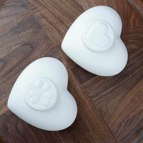 白色心形罐陶瓷密封罐茶叶罐香粉瓶爱心罐爪印储存罐可爱创意摆件