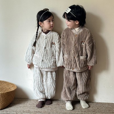 秋冬季儿童睡衣女童宝宝加厚长毛法兰绒套装小孩男童珊瑚绒家居服