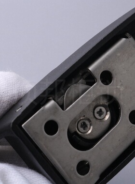 DK601配电箱开关柜门搭扣工具箱行李箱锁扣工业柜门卡扣机械搭扣