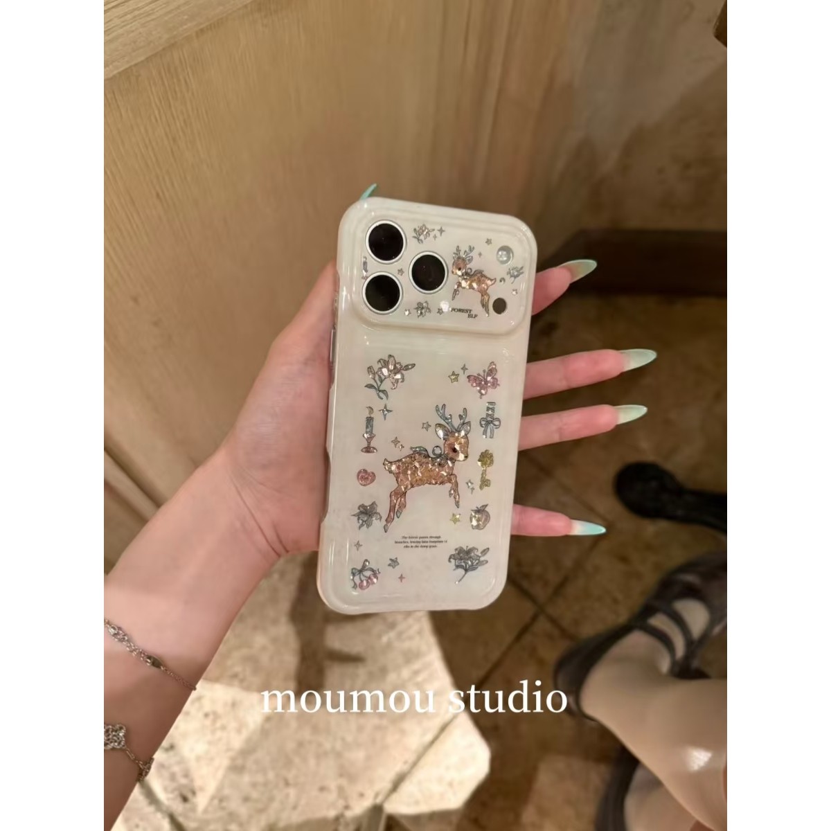 小众ins可爱奶白鎏金小鹿手机壳