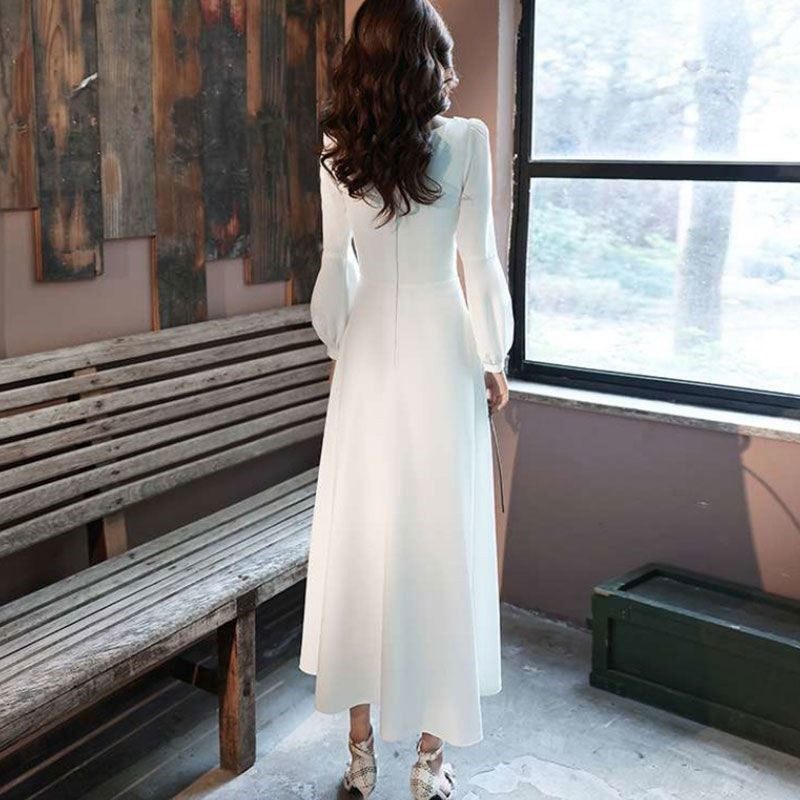 2022新款女晚礼服宴会白色主持女气质订婚简约大方日常长款连衣裙