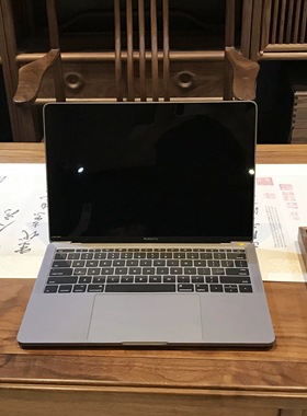 13.3寸macbook笔记本电脑模型仿真苹果电脑道具摆件送鼠标+皮垫