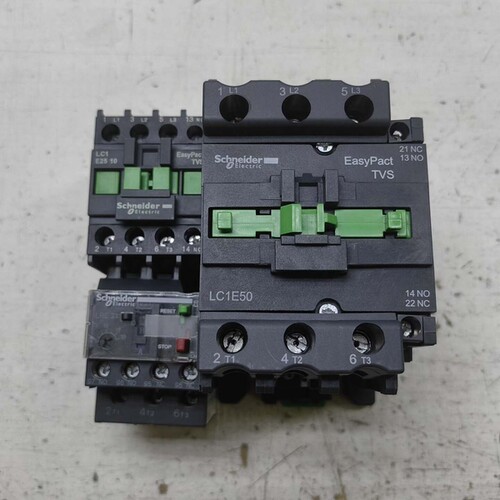 议价九成新LC1E50接触器线圈电压220伏的