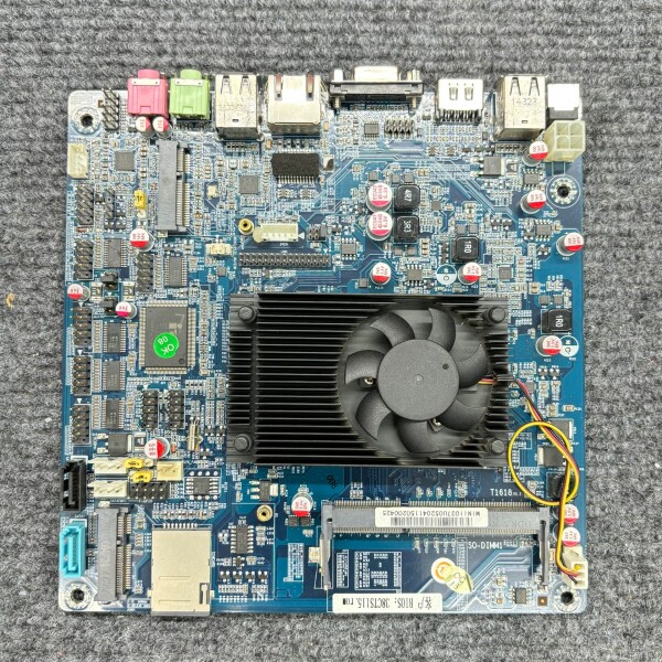 议价顶星MINI-1037U工控机拆机主板,17X17小板,输出