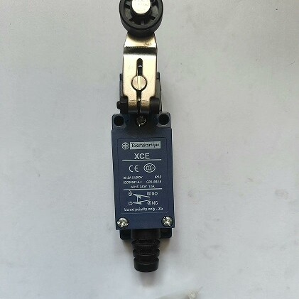限位开关 XCE118 (43)，XCE154 (16--议价商品