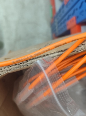 议价橙色M12连接线，未拆封，5根。M12接口，4芯，0议价