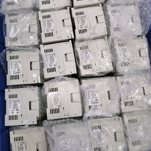 PLC FX3GA-60MR-CM，FX3GA-60MT议价