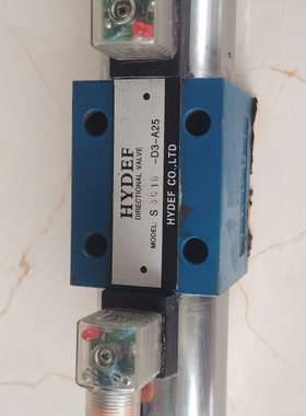 HYDEF液压方向阀，型号S 3C 10 - D3 -