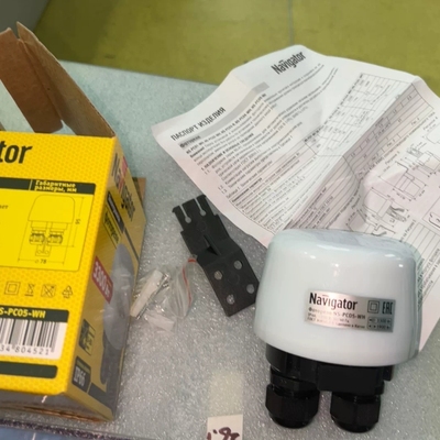 议价全新100个Navigator NS-PC05-WH电子光控