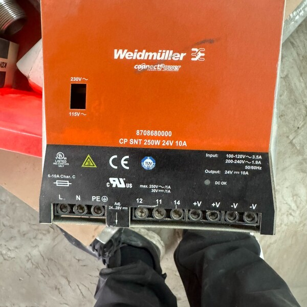 非标价榄忓痉绫冲嫆寮�鍏崇數婧怌P SNT 250W 24V 10A  8议价