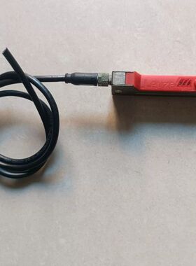 LeuzeGS 63B/6D.3-S8贴标机标签传