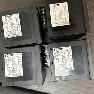 温控表PXR7TCY1 8W000