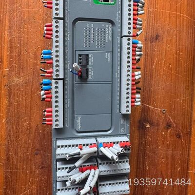 PLC TM200CE40T，带TM3RDM32R，T议价