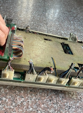 议价全力发注塑机控制主板SD109-6 有2套 正常件 功能议价