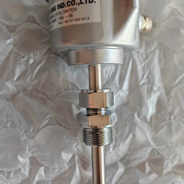 非标价KEUMYANG 娑蹭綅寮�鍏筹紝KGL-3B锛屽叏鏂板師鍘傦紝璁环