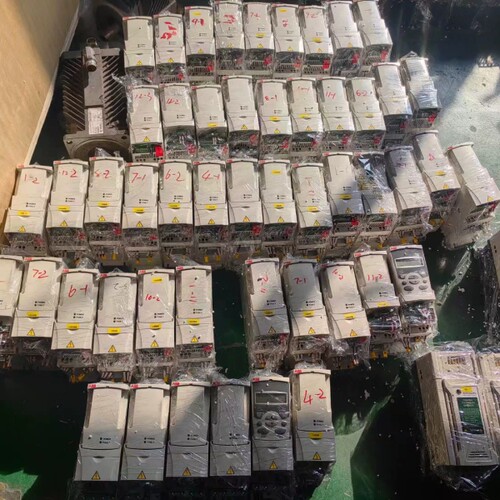 变频器，ACS310/320系列，1.5kw/2.议价