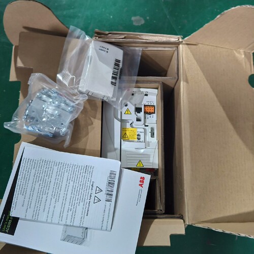 变频器ACS355-03U-17A6-2J400询价议价