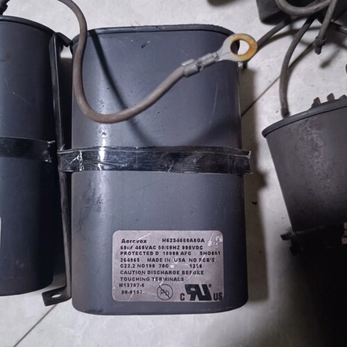 检修林肯埋弧焊主机电容 AEROVOX H62S4660A0GA详询