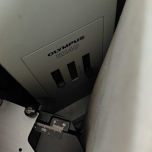 OLYMPUS       BX40F4