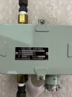 鹭宫压力控制器，型号YND-C106WK3Q