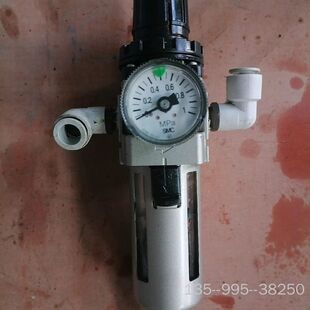 SMC   AW30-02D过滤减压阀   买来没用几次