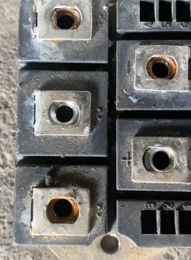 议价申杜变频器MDS25016540，，成色如图，功能