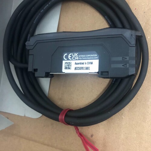 全新基恩士FS-N18N光纤放大器，数量5个最新款带，保证原议价