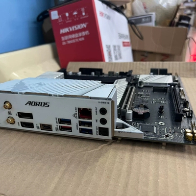 技嘉B760M AORUS ELITE AX DDR5 拆机