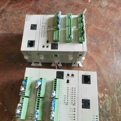 PLc控制器DVP28SⅤ11T成色美丽如图  分型议价