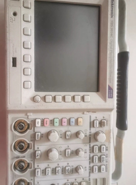 议价泰克示波器TDS3034C 裸机，其他配件没有。维修