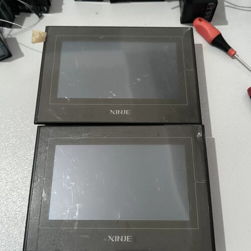 信捷触摸…型号TG765G-ZT，通电如图议价