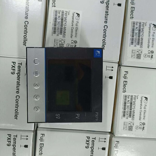 富士温控表代理商 PXF5AEY2-1WM00 PXF5--议价商品