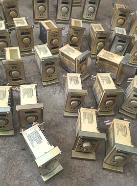 议价INVERTER东方电机调速器FE100c34个，有个别议价