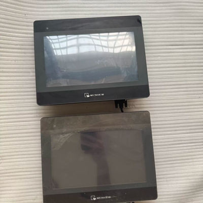 威纶触摸屏MT6103iP，两台，成色如图，实物拍摄。功能完--议价商