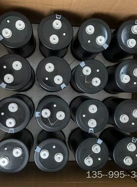 电容.500VDC.4700MFD.无使用 一箱16详谈