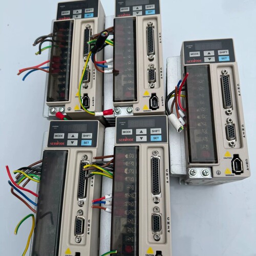 赛孚德伺服驱动器:ASD620EH4R8A00A，数量1台，议价
