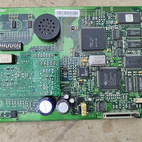 议价】US ROBOTICS地面线路主板 件 带接口 成色还可【议价8868】